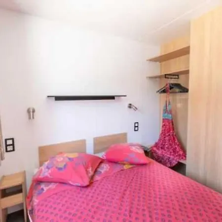 Mobilhome 3 Etoiles - Eeeada Camping *